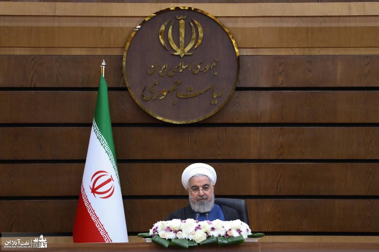 روحانی: از وزارت نفت تشکر میکنم که ما را خودکفا کرد