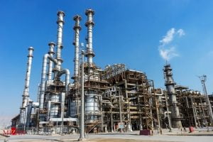 فرصت مجلس به دولت  برای اجرای قانون حمایت از صنایع پایین دستی نفت و گاز