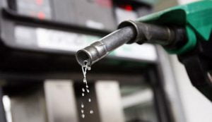 خبرهای غیررسمی از توقف صادرات بنزین