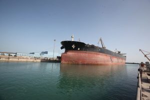 سومین نفتکش ایرانی حامل سوخت برای لبنان وارد خلیج سوئز شد