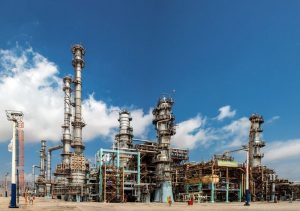 فناوران اصفهان پالایشگاه میعانات گازی در جزیره قشم احداث می‌کنند