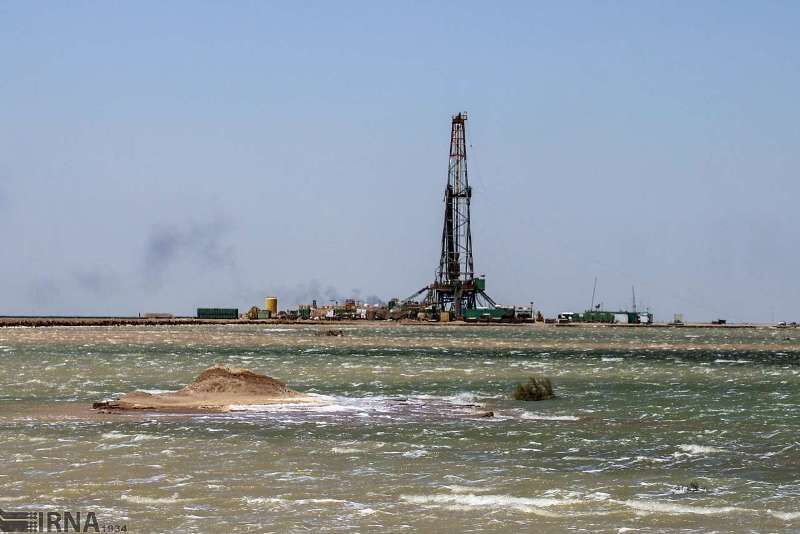 احیای ۷۰۰ چاه‌ نفتی کم‌بازده در راستای سیاست‌های اقتصاد مقاومتی
