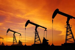 درآمدهای نفتی ایران در نردبان صعود