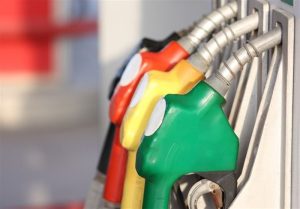 اختصاصی| افزایش ۴۰ و ۶۰درصدی کارمزد جایگاه‌های عرضه بنزین و سی‌ان‌جی + سند